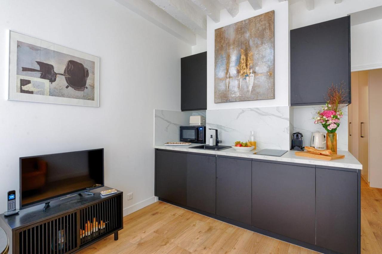 Appartement Design Ile St Louis - Welkeys Paris Eksteriør bilde